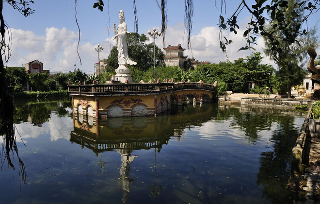 [-]Vẻ[-]đẹp[-]thanh[-]bình[-]ở[-]làng[-]quê[-]Cổ[-]Chất